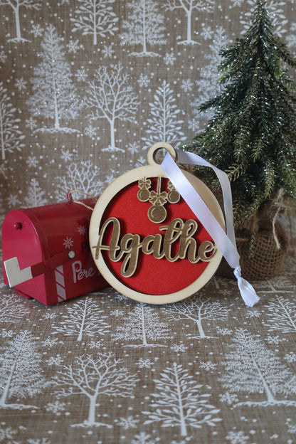 Boule de Noël prénom colorée